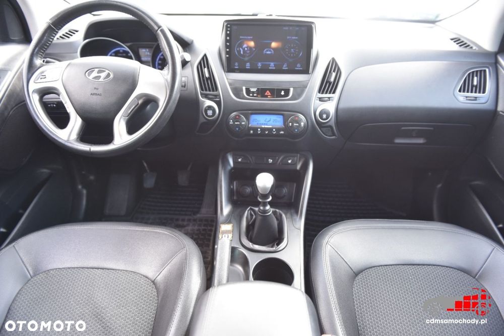 Hyundai ix35 - 23