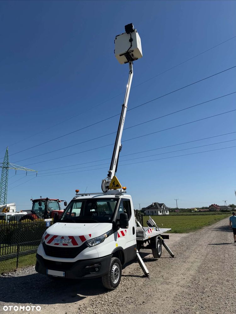 Iveco DAILY 35S14 | PODNOŚNIK KOSZOWY 13M | VERSALIFT LT 36-130-TB | KLIMA | SPROWADZONY | - 17