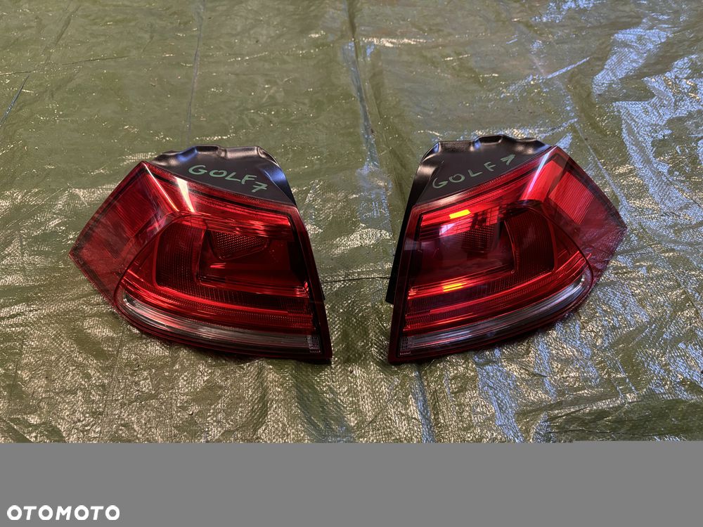 VW Golf VII HB lampy lampa tył prawa lewa 5G0945096M 5G0945095M - 1