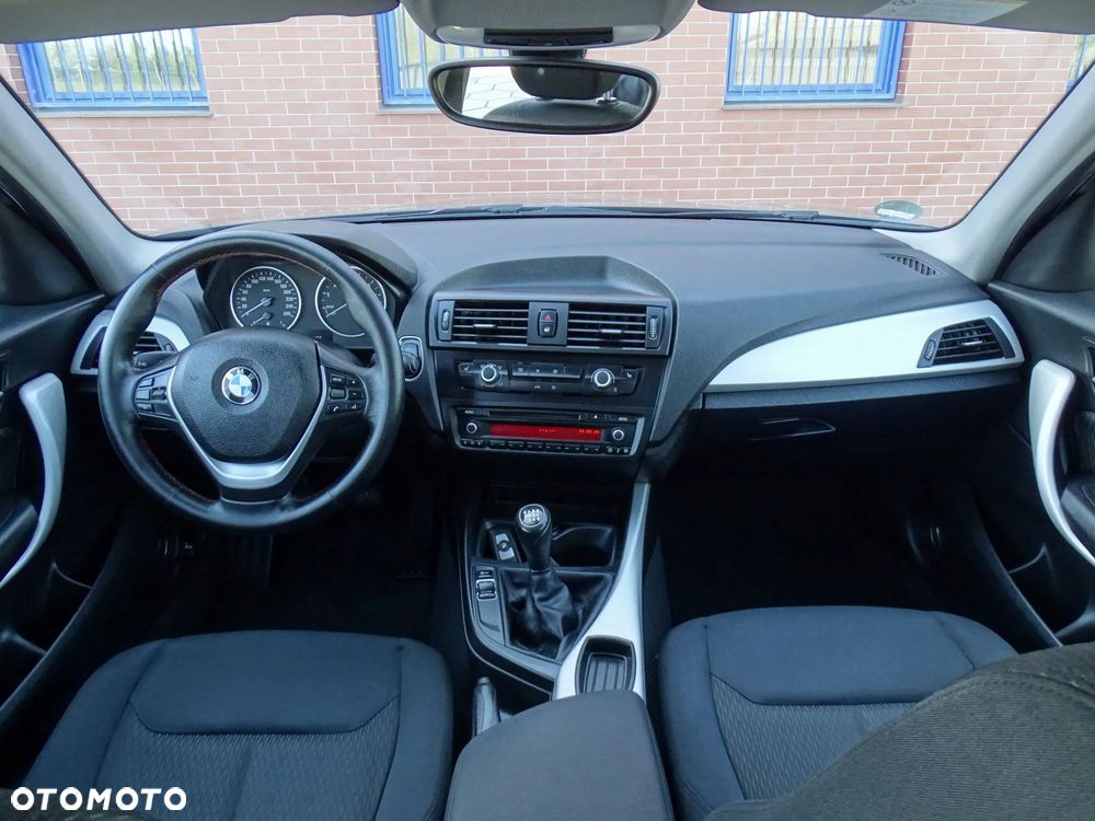 BMW Seria 1 116i Sport Line - 8