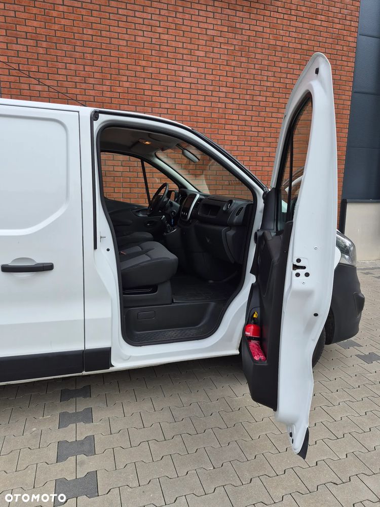 Opel VIVARO B - 8