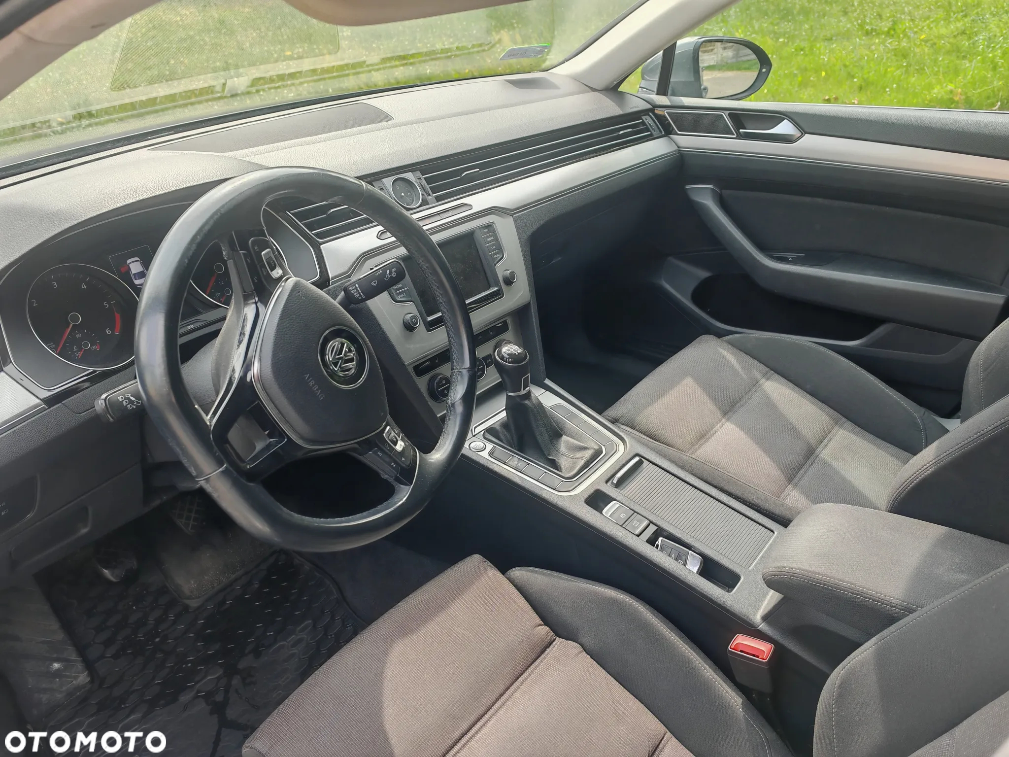 Volkswagen Passat 2.0 TDI BMT Comfortline - 15