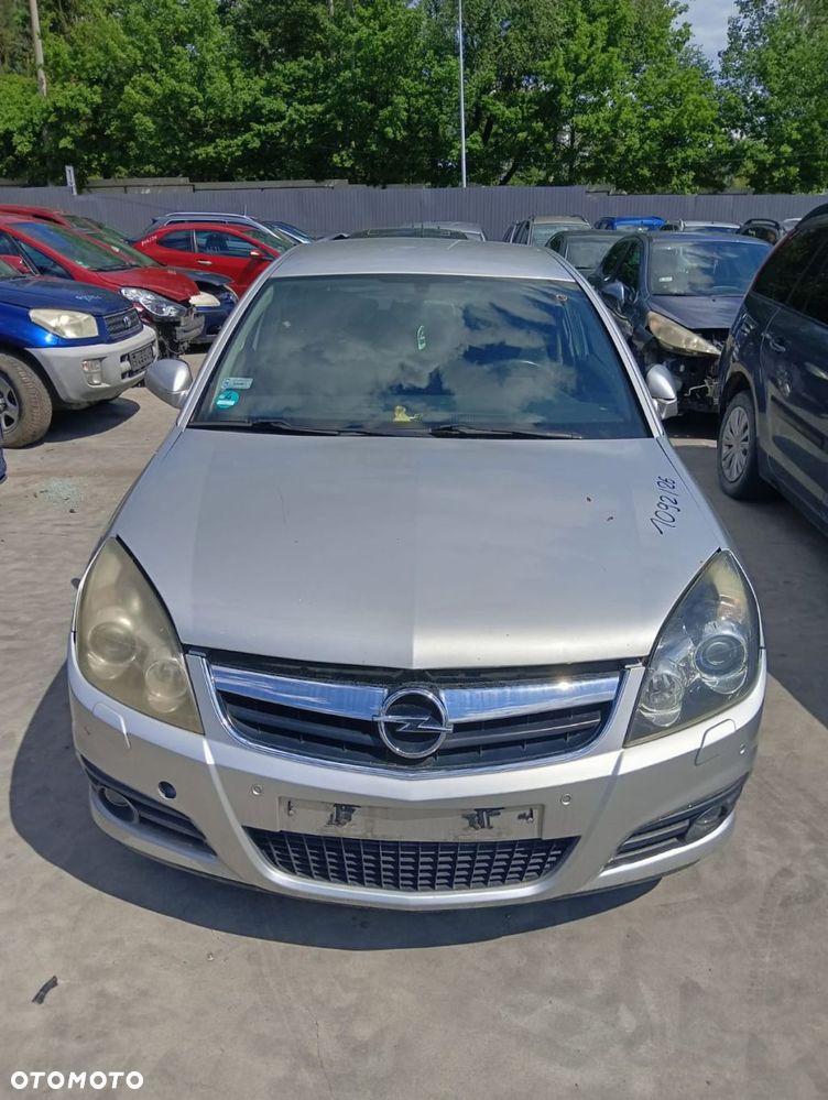 Hak Holowniczy (Maska, Lampa, Drzwi, Błotnik) Opel Vectra C Lift 2.2 Benzyna 155 Km 2005R - 1