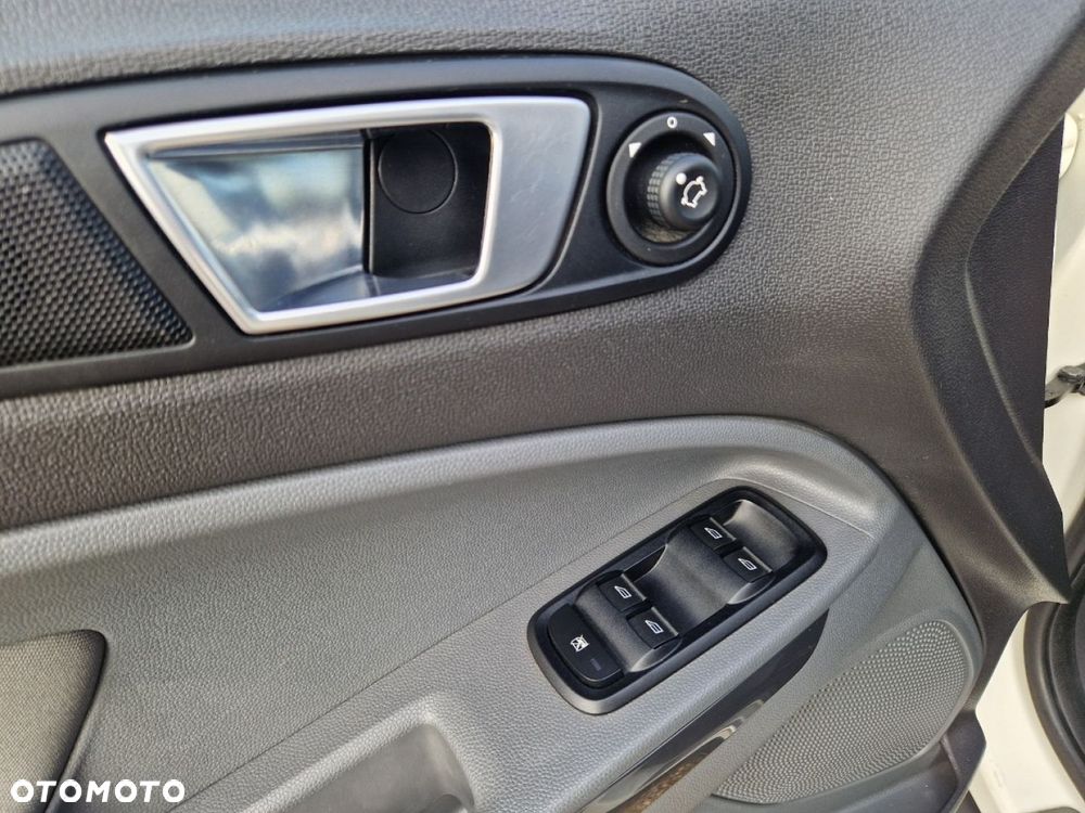 Ford EcoSport - 9