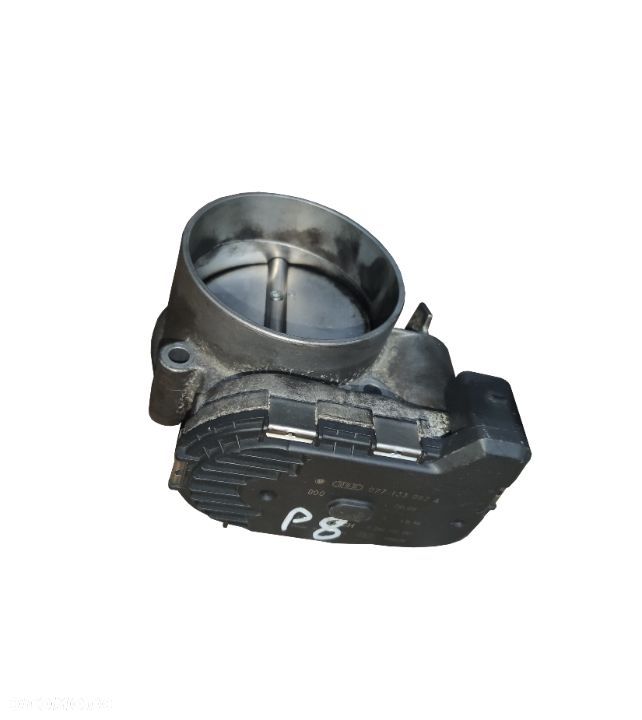 P8 PRZEPUSTNICA AUDI S5 077133062A - 1