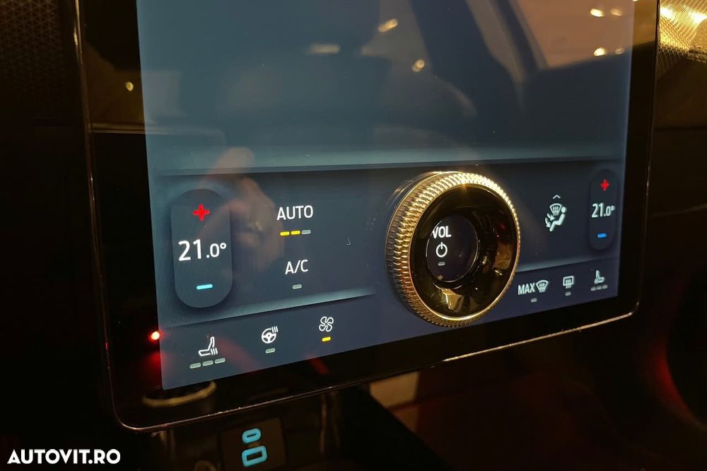 Ford Mustang Mach-E AWD GT - 15