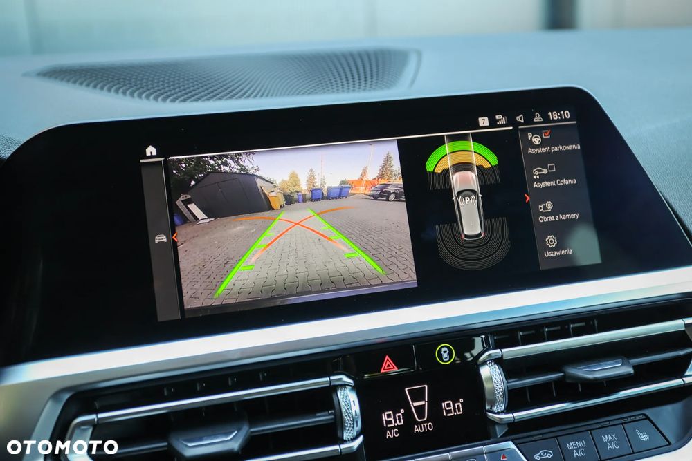 BMW Seria 3 320d Edition M Sport Shadow - 31