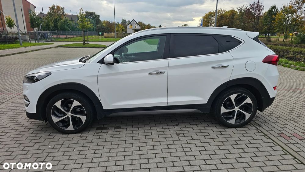 Hyundai Tucson 2.0 CRDI BlueDrive Comfort 2WD - 5