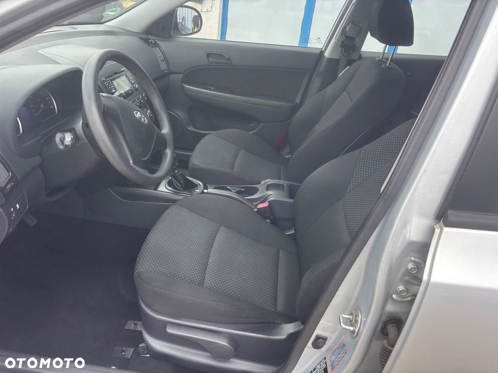 Hyundai i30 1.4 Edition Plus - 26