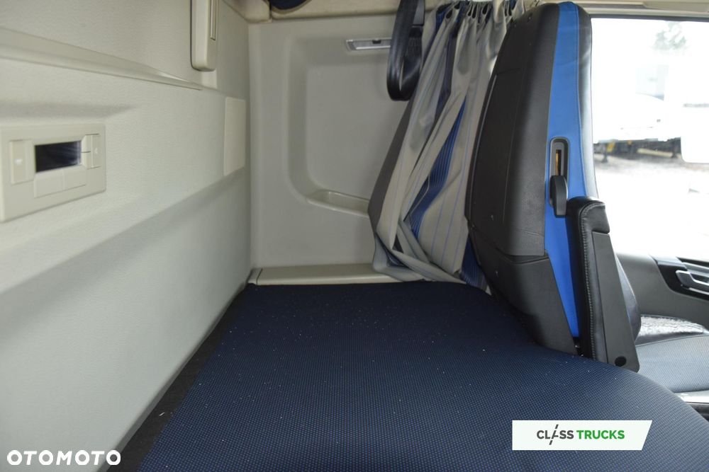 Volvo FH 460 Globetrotter XL Varios i-Save - 14