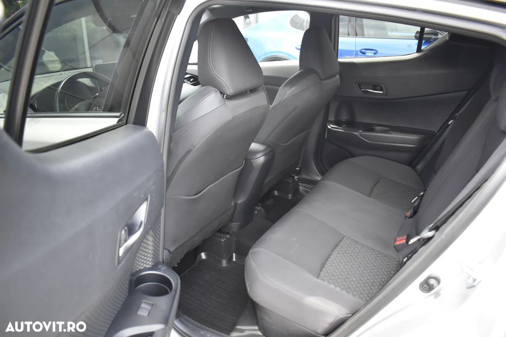 Toyota C-HR 2.0 HSD 184 CP 4x2 CVT Style - 33