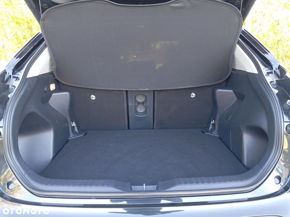 Toyota Yaris Cross - 15