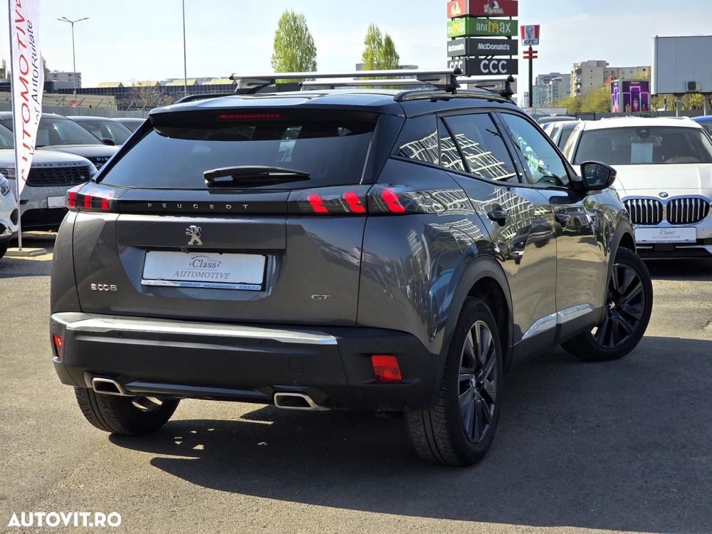 Peugeot 2008 1.2 L PureTech STT EAT8 GT Line - 12
