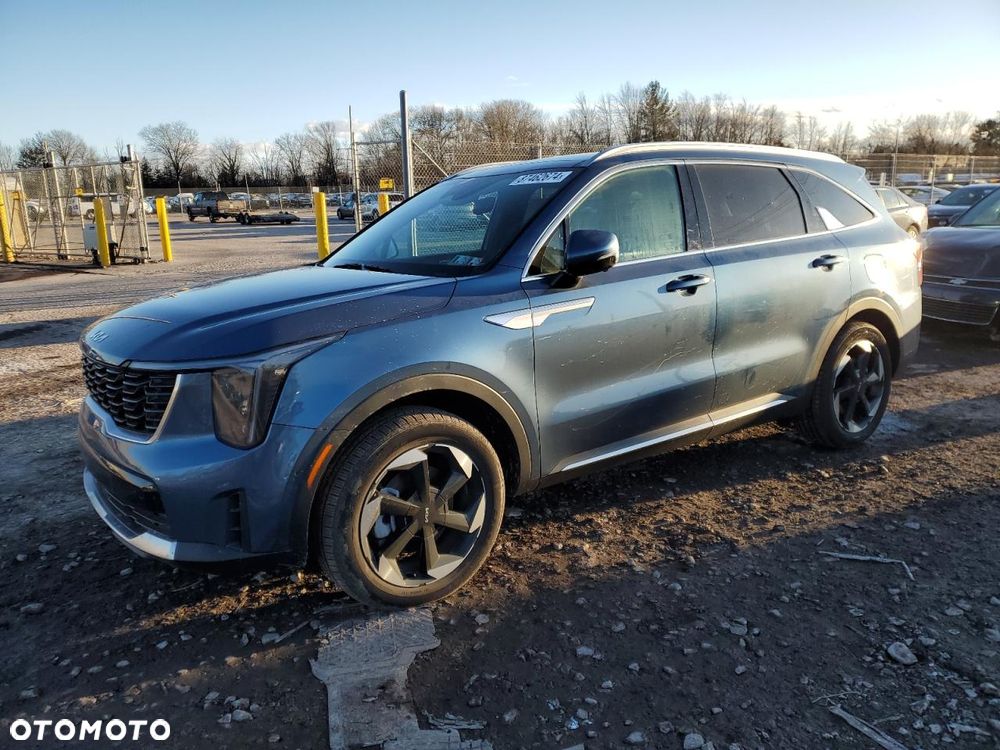 Kia Sorento - 1