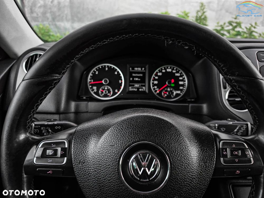 Volkswagen Tiguan - 23