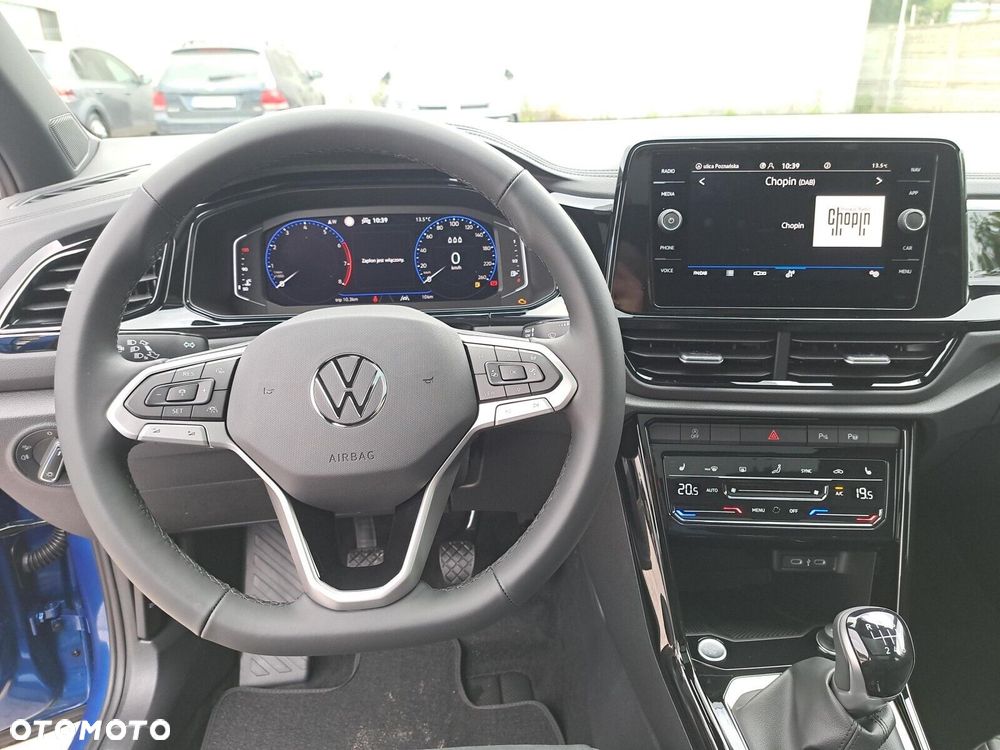 Volkswagen T-Roc - 13