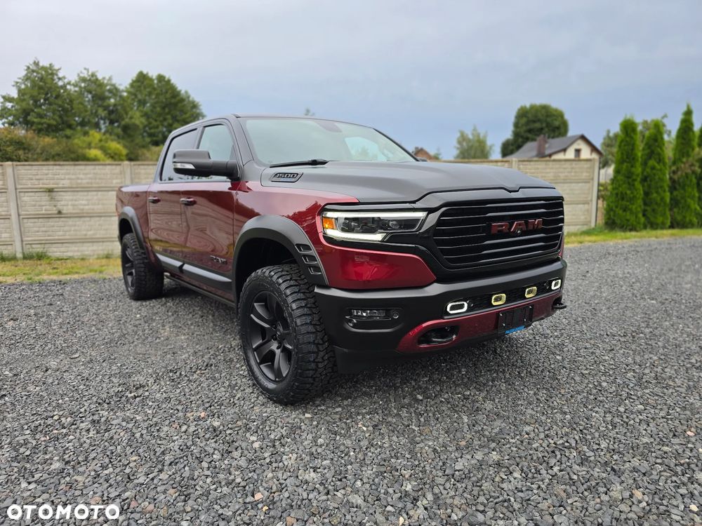 RAM 1500 Crew Cab Shortbed Longhorn - 1