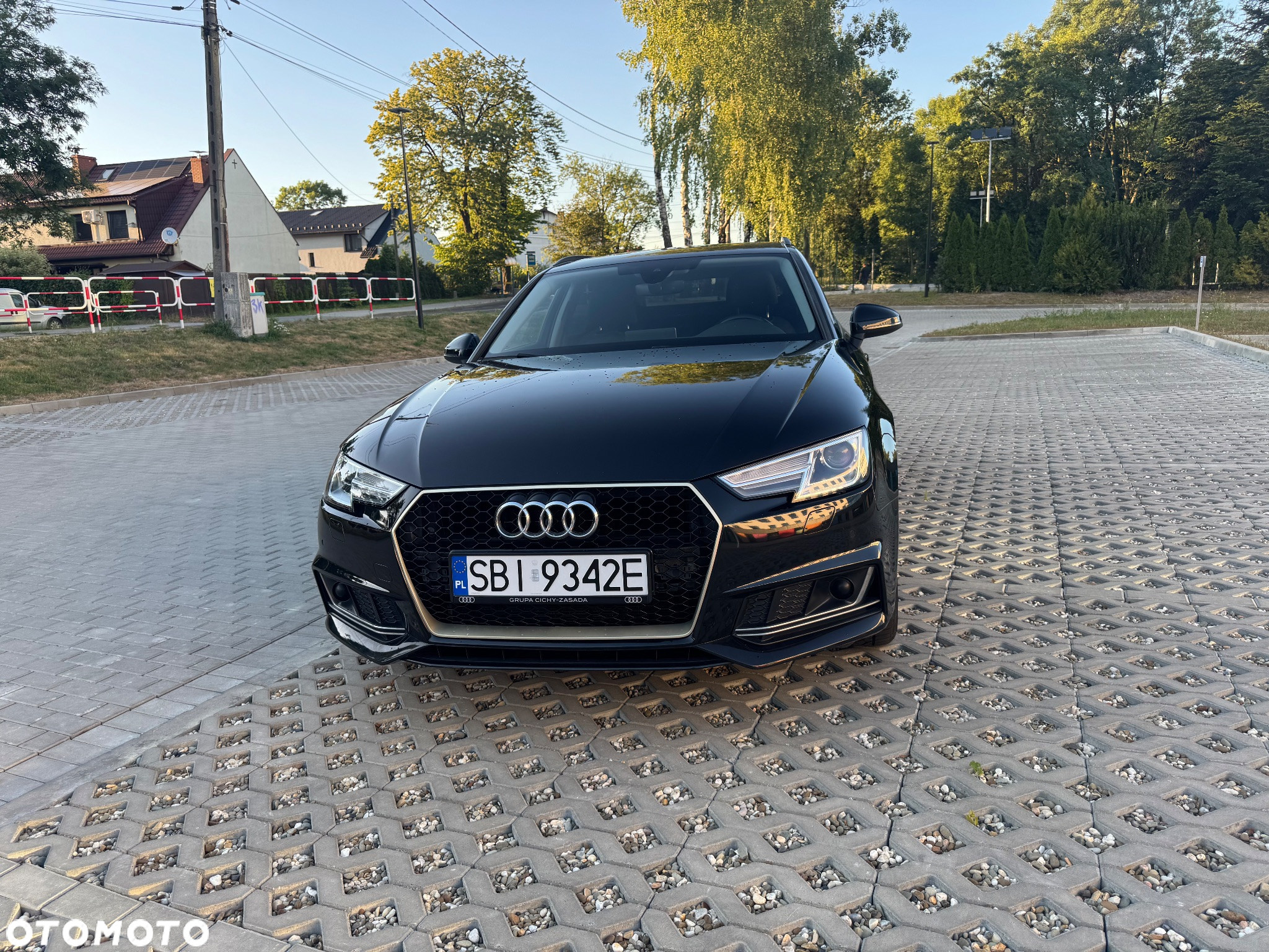 Audi A4 Avant 40 TDI quattro S tronic - 2