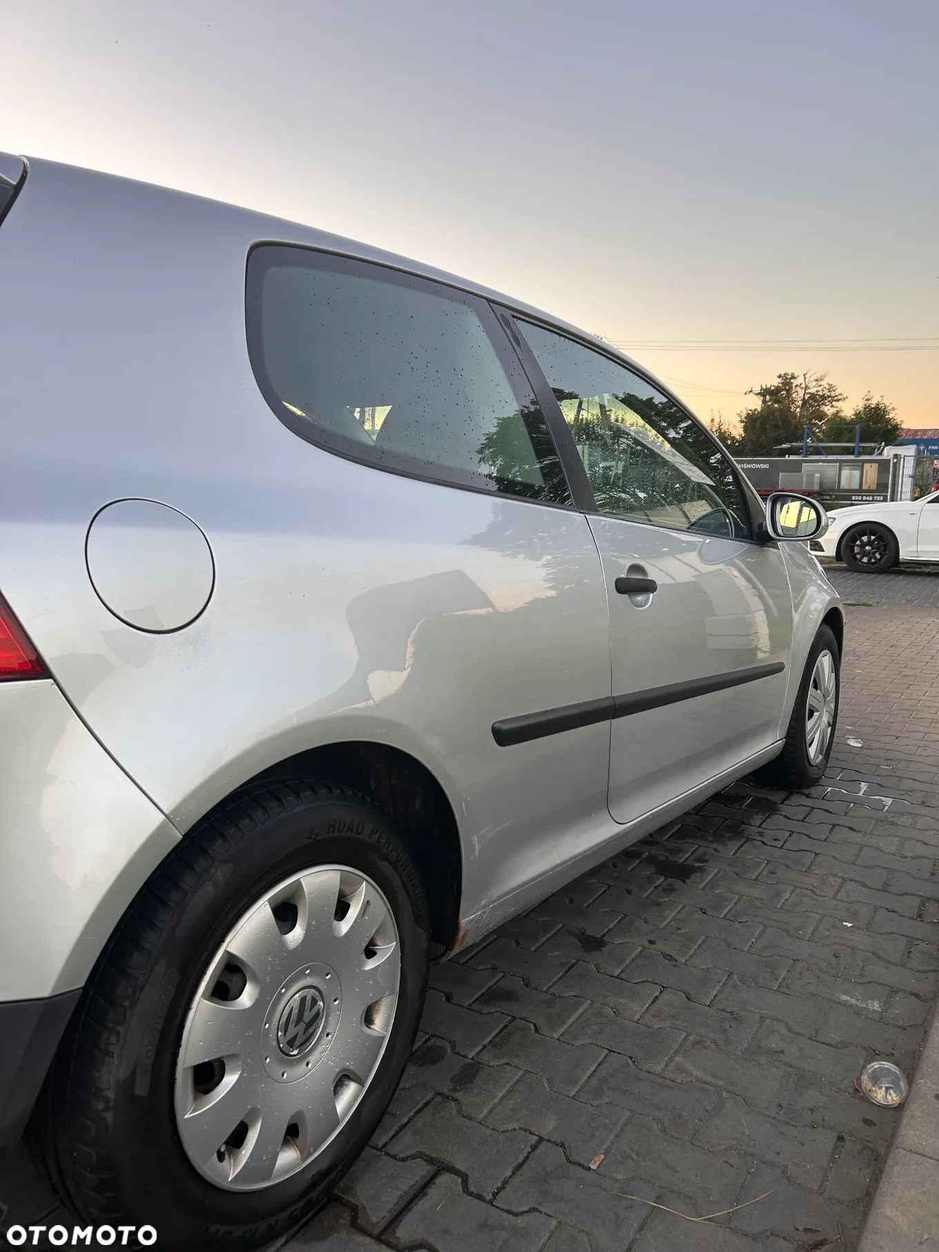 Volkswagen Golf - 10