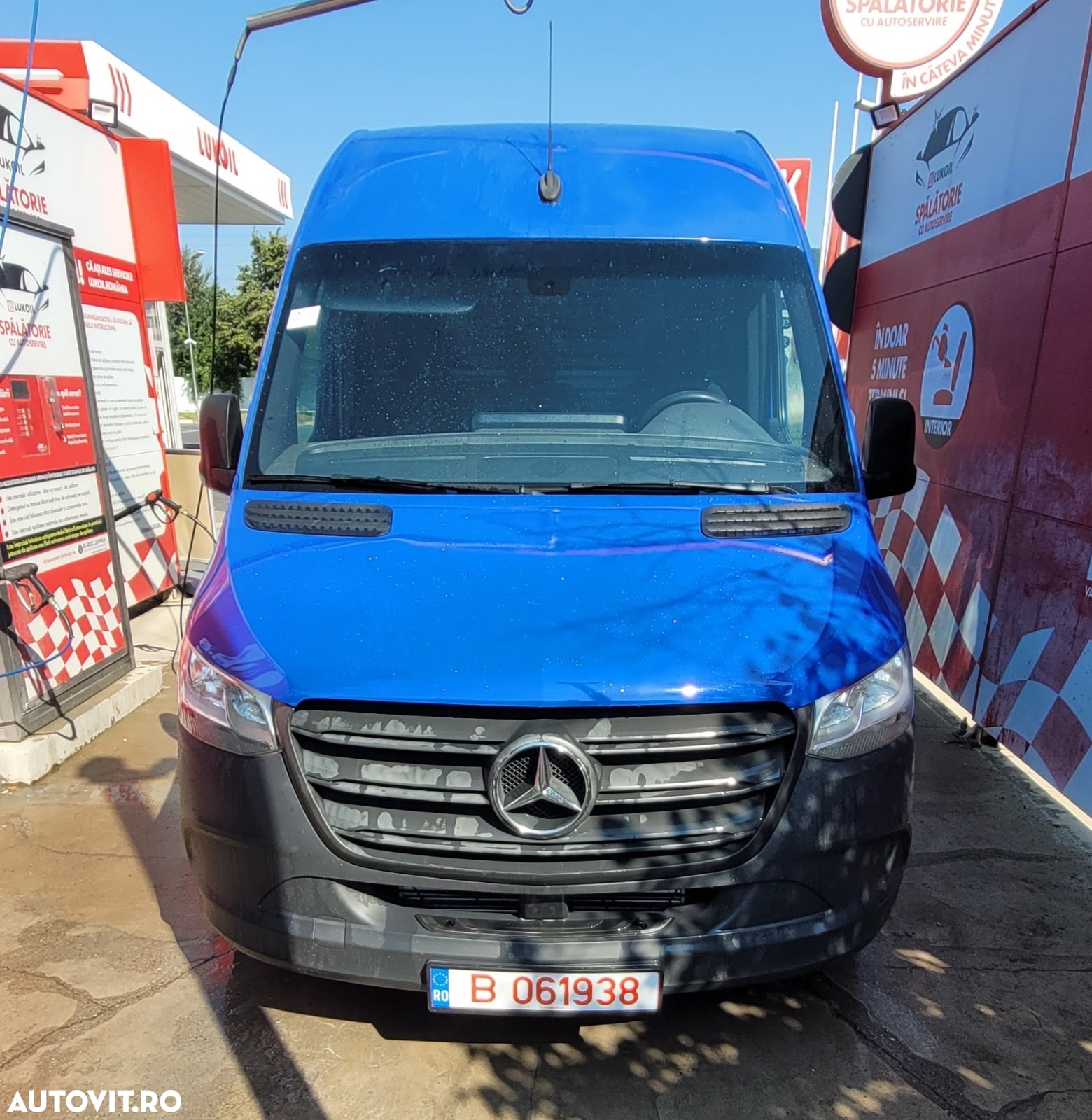 Mercedes-Benz Sprinter - 4