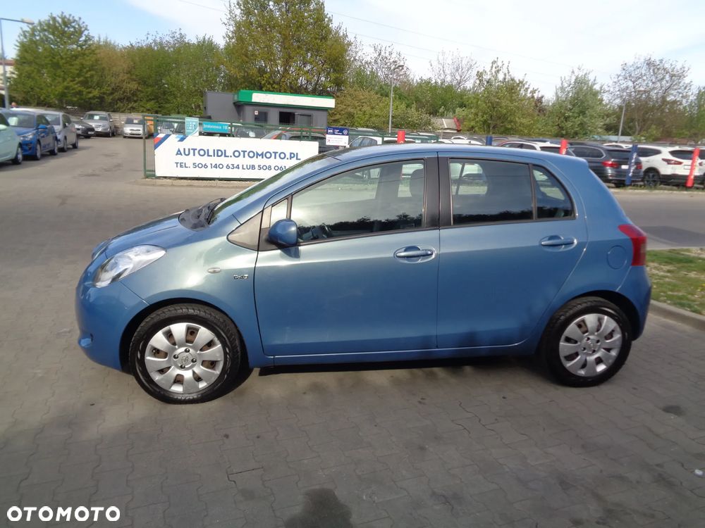 Toyota Yaris 1.4 D-4D Sol - 1