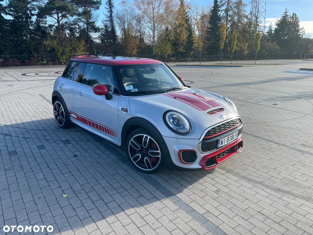 MINI John Cooper Works - 2