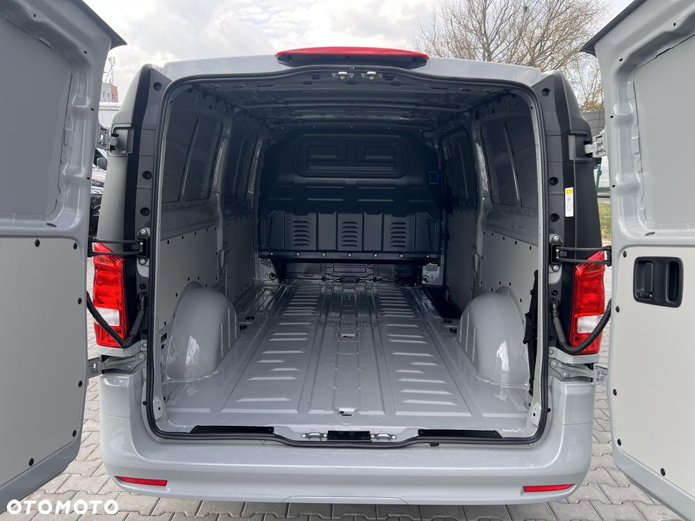 Mercedes-Benz Vito - 8
