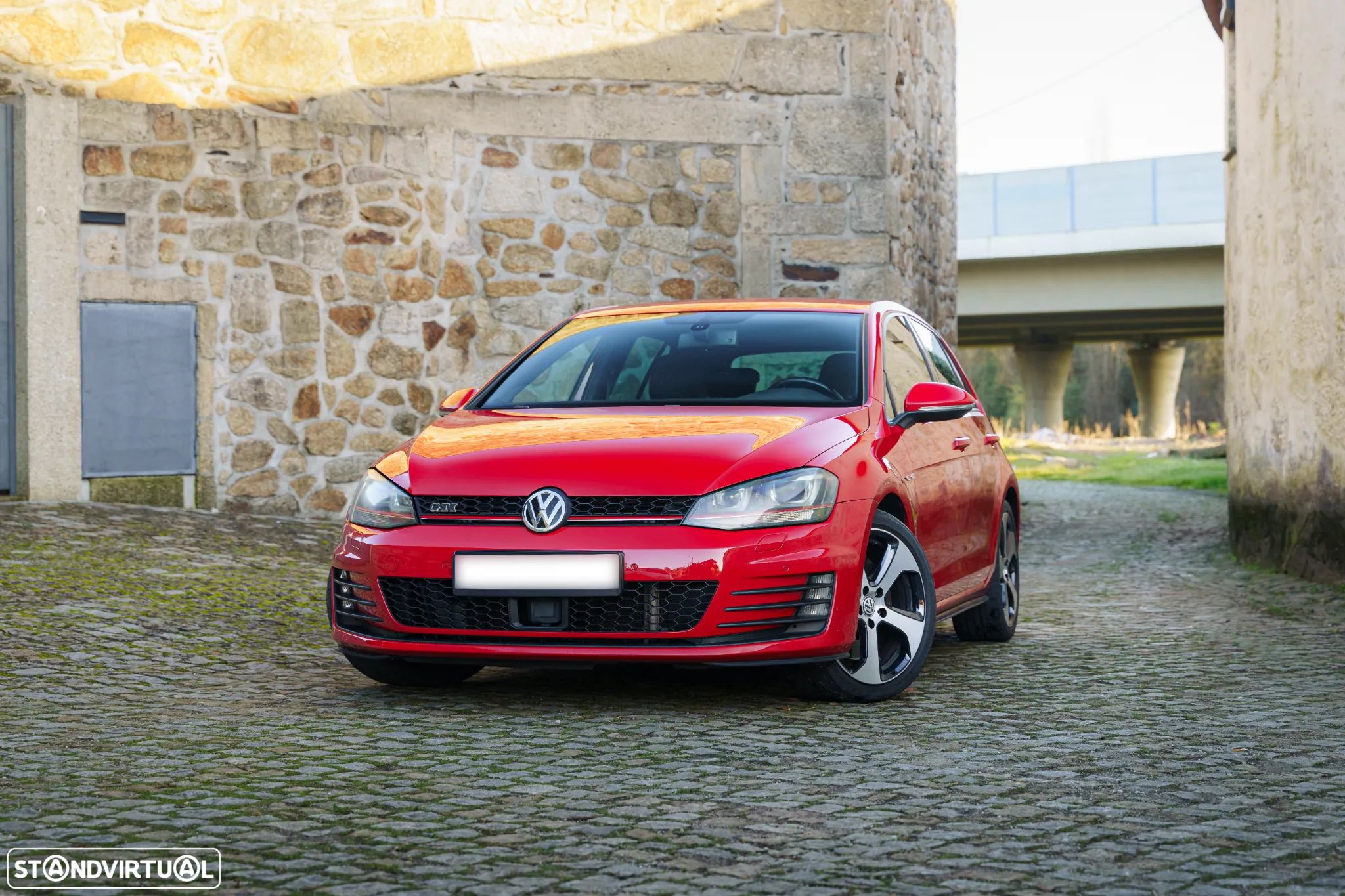 VW Golf 2.0 TSi GTi DSG Performance - 1