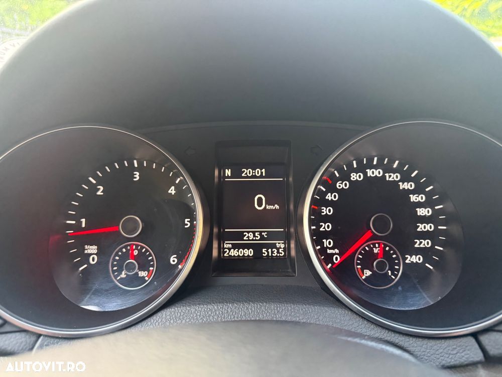Volkswagen Golf 1.6 TDI DPF MATCH - 33