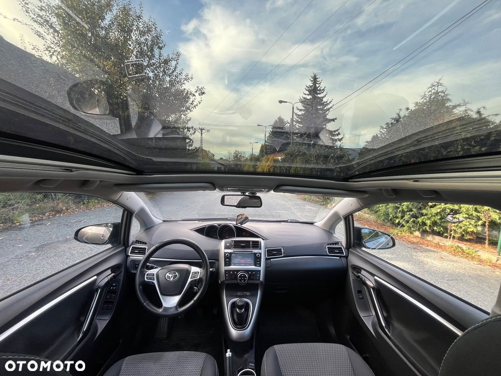Toyota Verso 1.6 D-4D Prestige 7os - 22