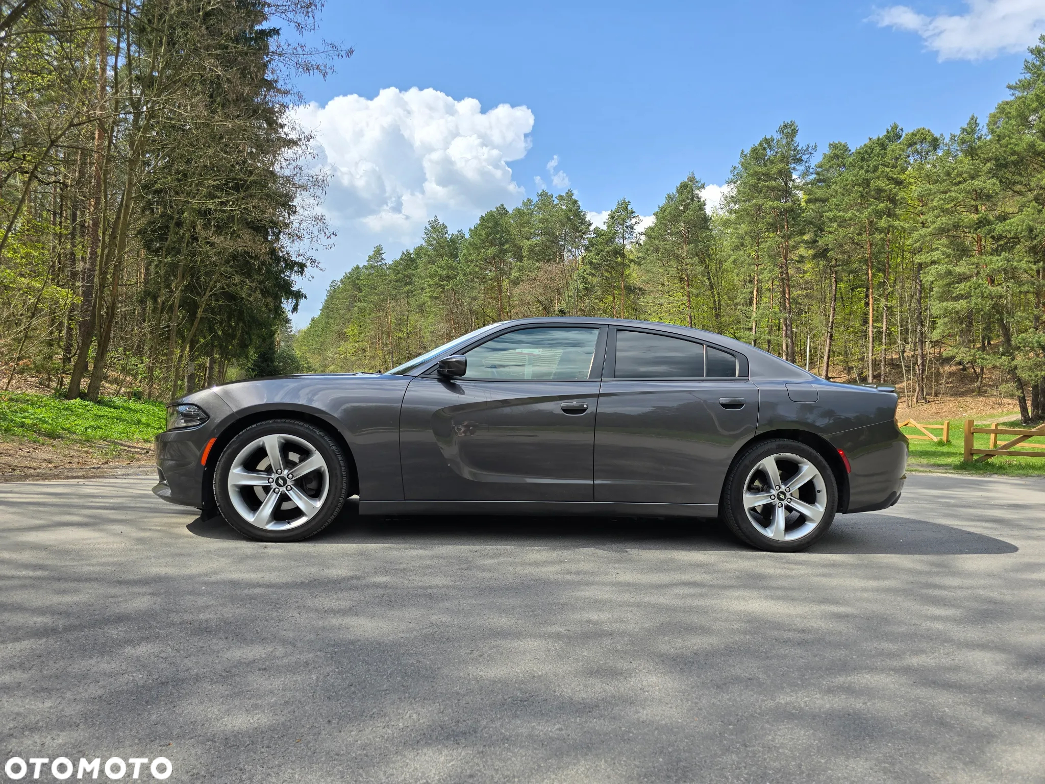 Dodge Charger 5.7 R/T - 8