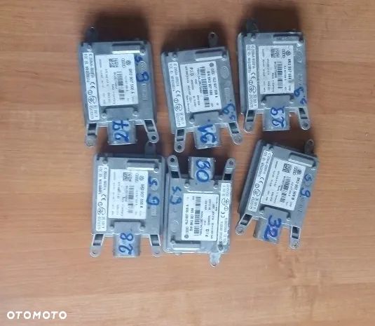 Radar asystent zmiany pasa AUDI 8K0907568A - 1
