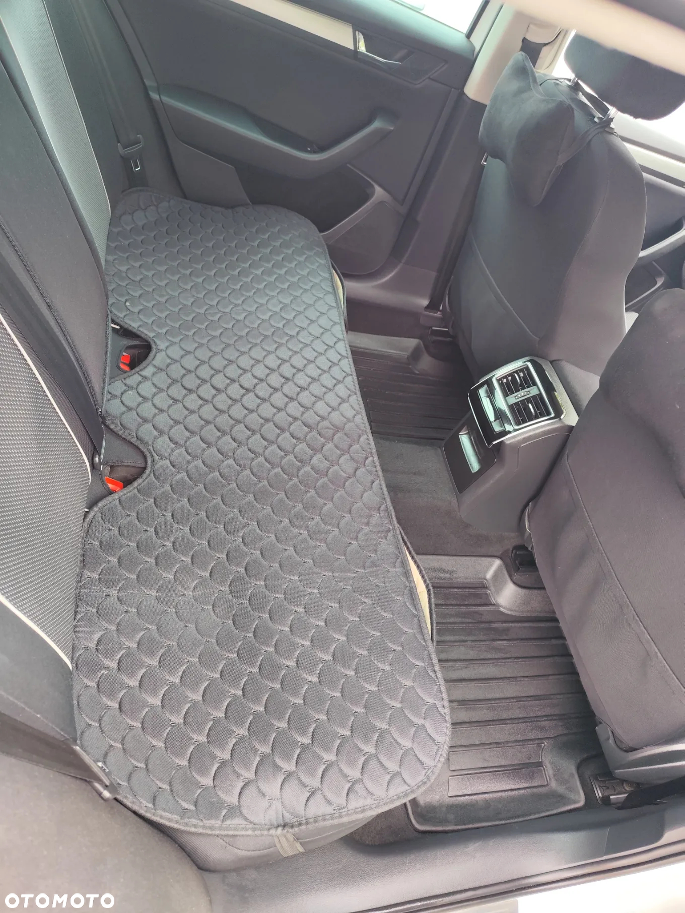 Skoda Superb 2.0 TDI DSG Style - 11