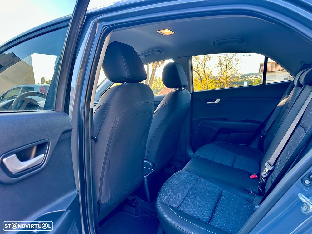 Kia Rio 1.2 CVVT Dynamic - 25