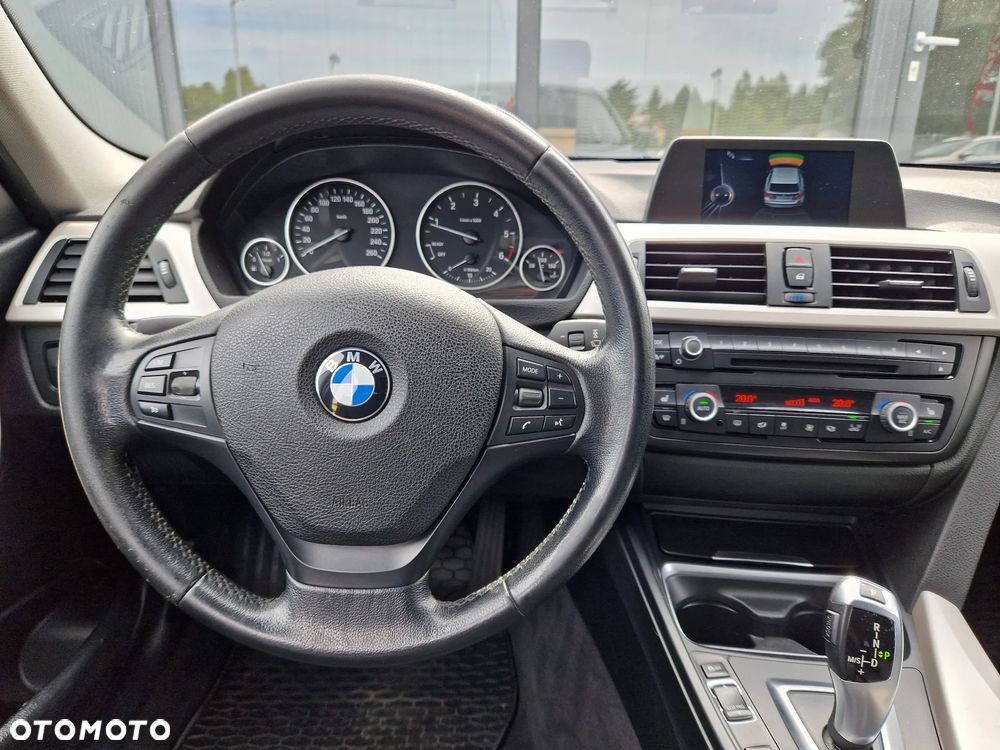 BMW Seria 3 - 15
