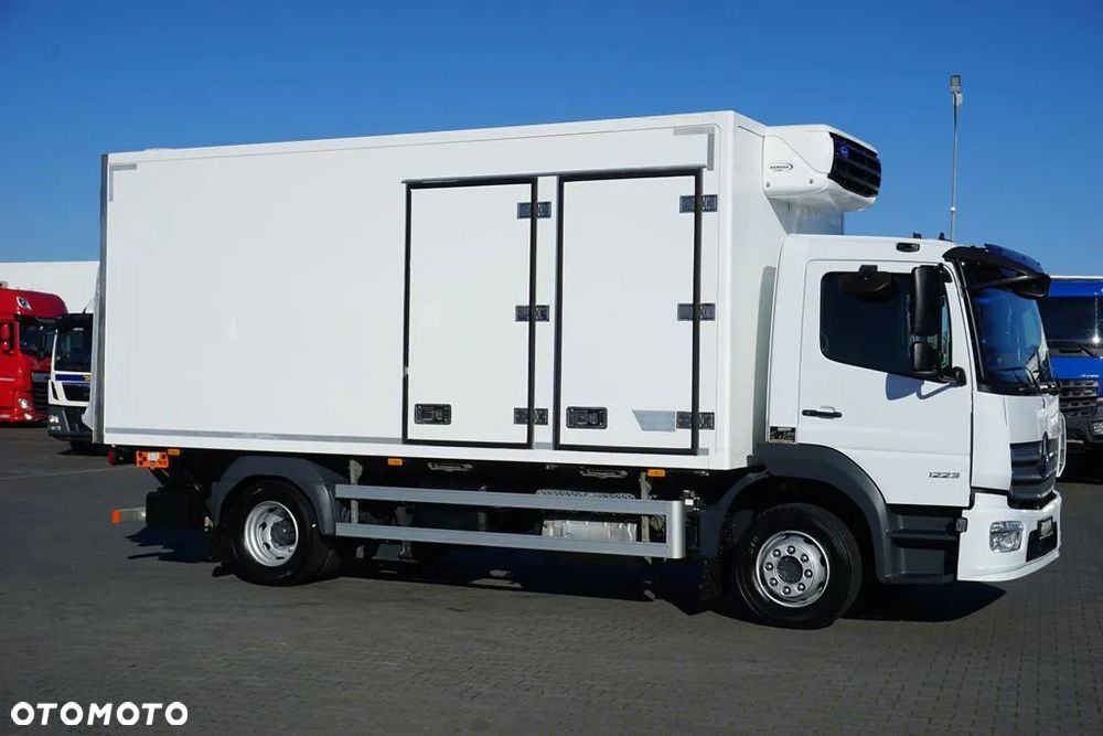 Mercedes-Benz ATEGO / 1223 / ACC / EURO 6 / CHŁODNIA + WINDA / MULTITEMPERATURA - 4