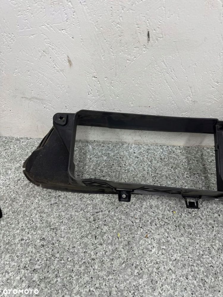 kierownica powietrza górna volvo v40 ii 1.6 t3 2012-2018r - 12