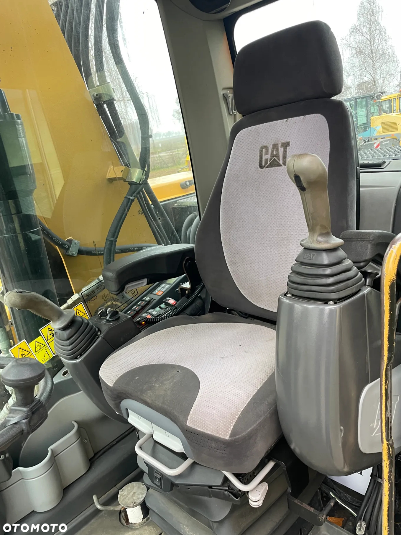 Caterpillar M316D - 11