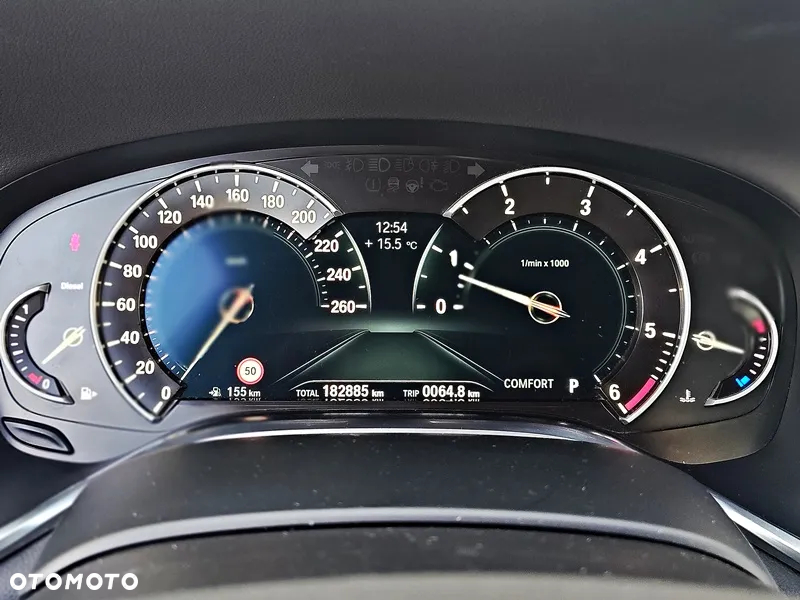 BMW Seria 7 730d xDrive - 26