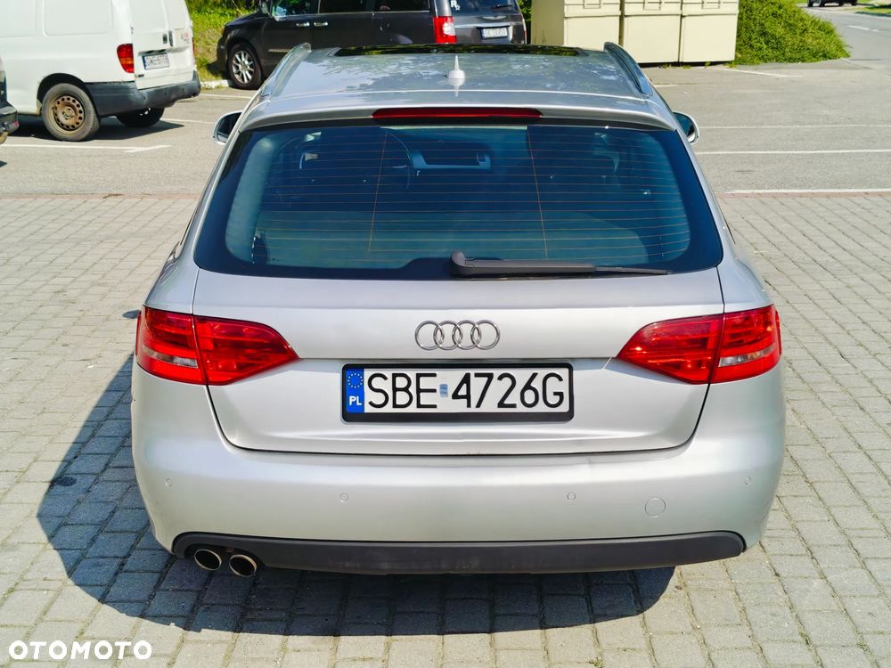 Audi A4 Avant 2.0 TDI DPF Attraction - 12
