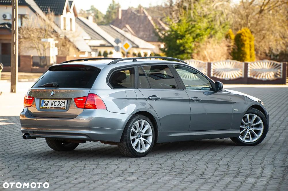 BMW Seria 3 320d - 18