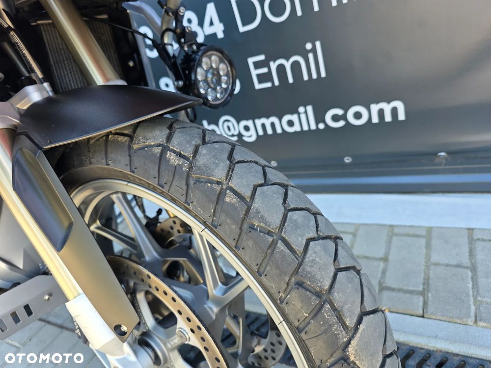 BMW R - 9