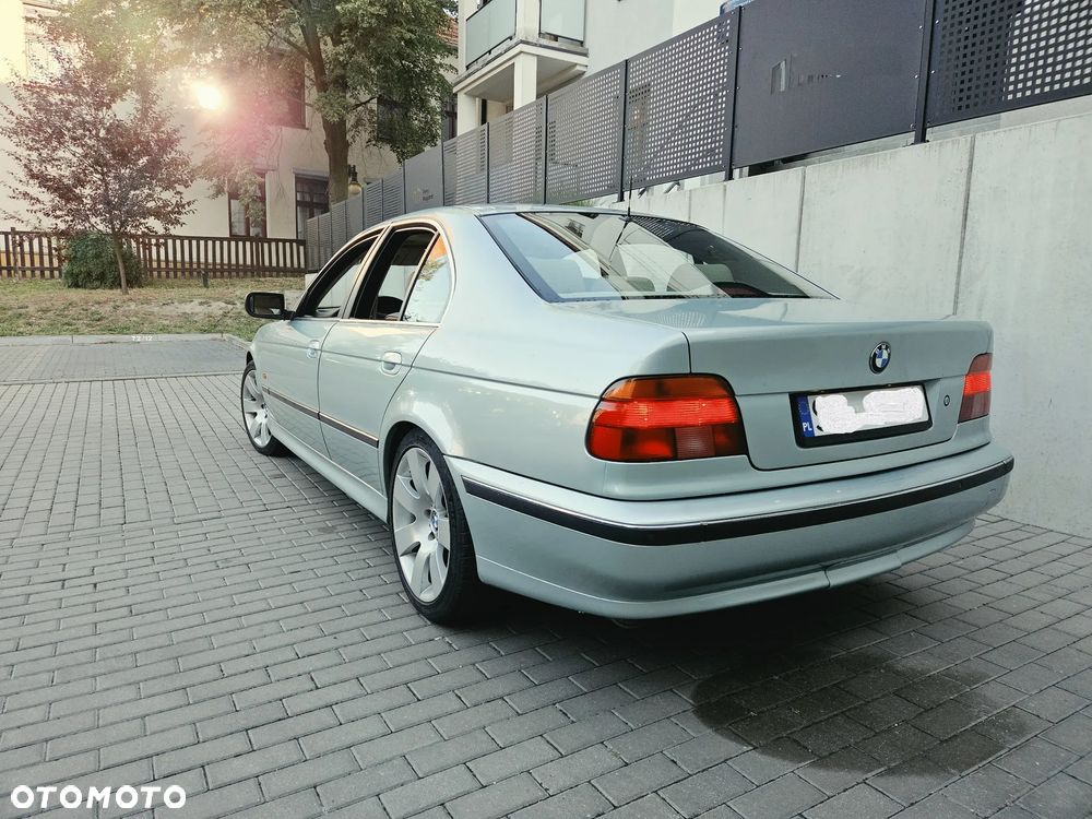 BMW Seria 5 - 17