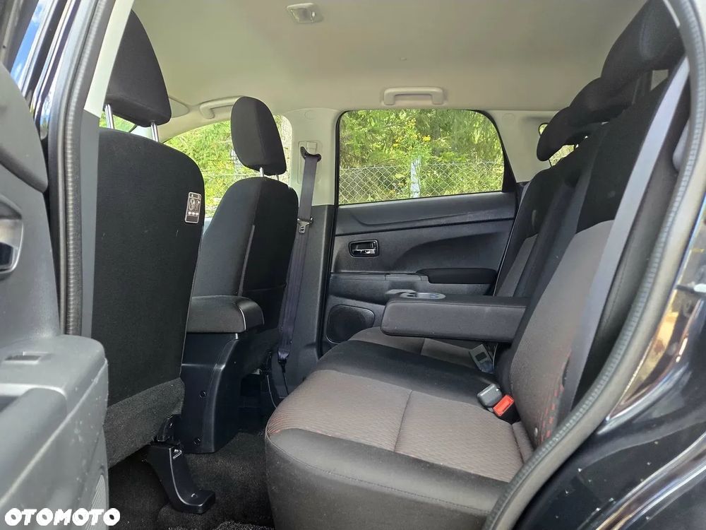 Mitsubishi ASX 1.6 Invite - 11
