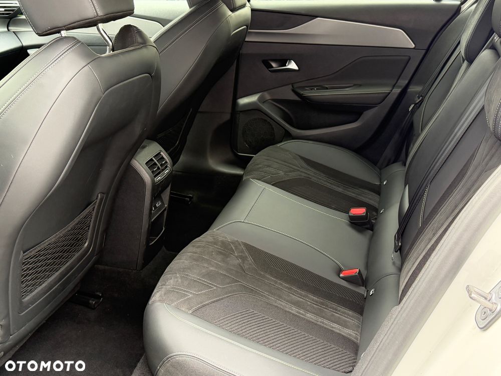 Peugeot 308 BlueHDi 130 EAT8 GT - 35