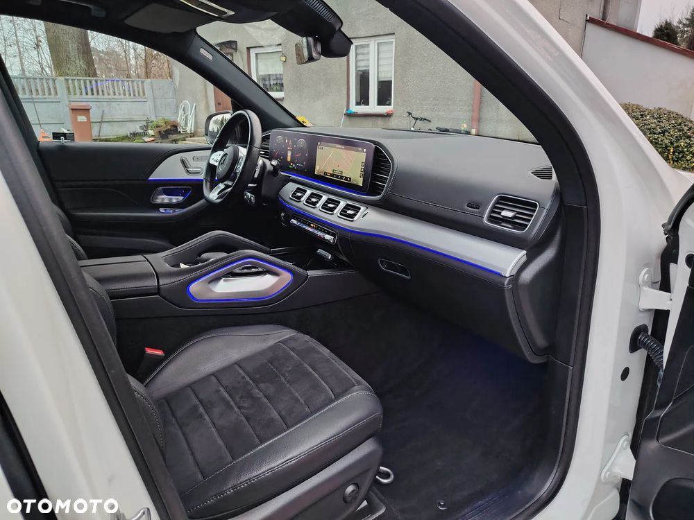 Mercedes-Benz GLE 300 d 4Matic 9G-TRONIC AMG Line - 35