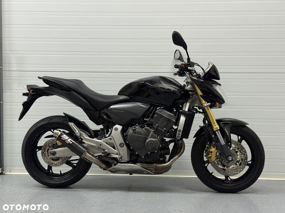 Honda Hornet - 2