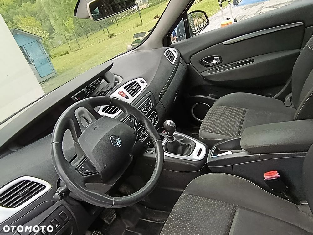 Renault Scenic 1.4 16V TCE Expression - 12