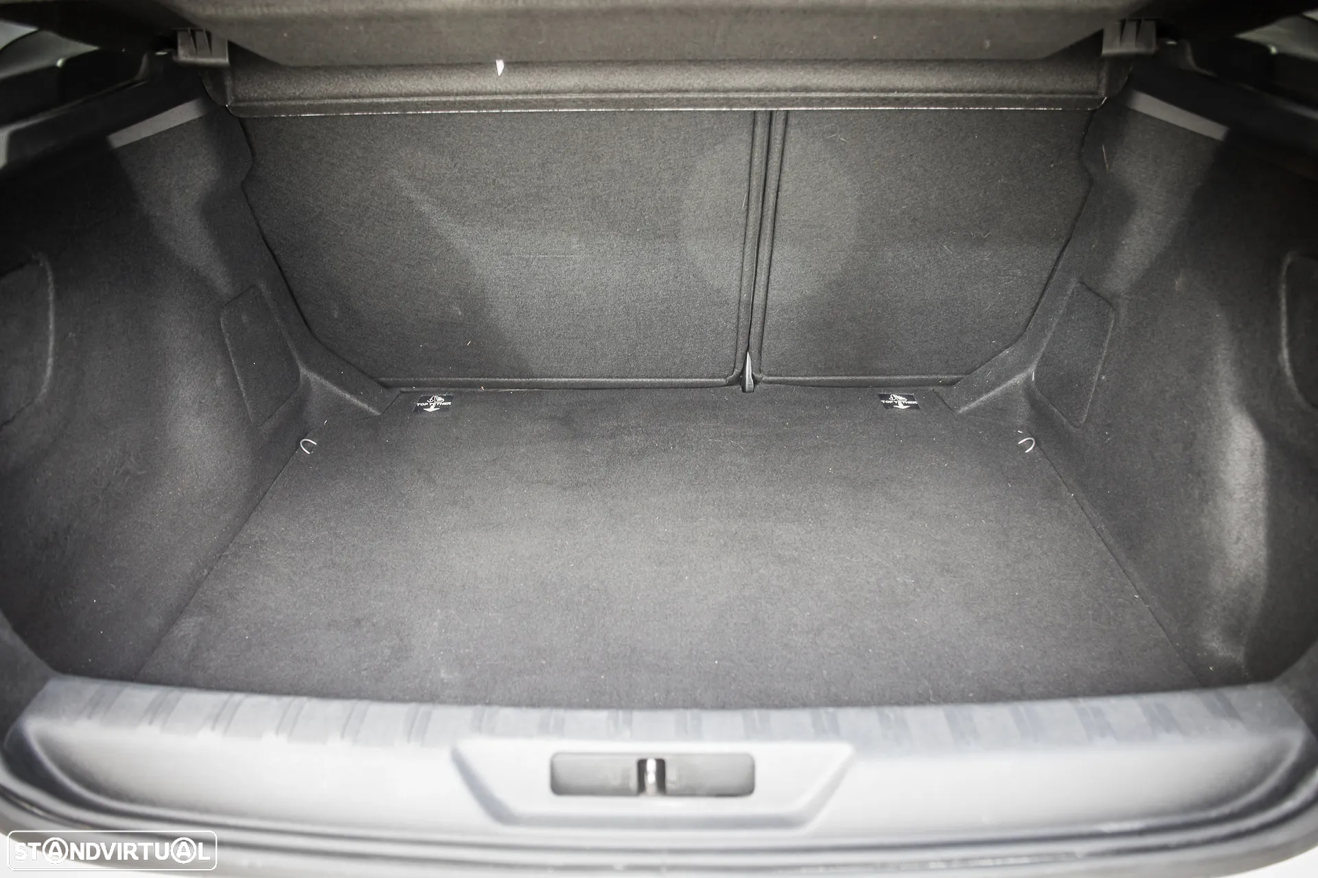 Peugeot 308 1.6 BlueHDi Active - 18