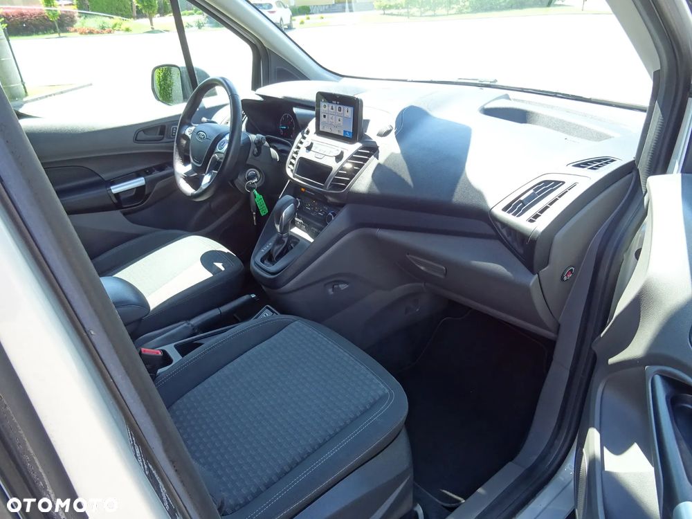 Ford Tourneo Connect 1.5TDCi Start-Stop Titanium - 9